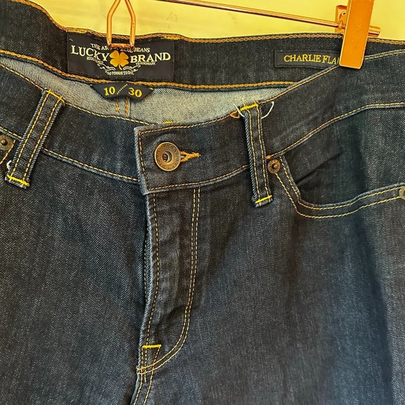 Lucky Brand Charlie Flare 8” Rise Flare Leg Jean Lightweight Dark Denim - Picture 3 of 7